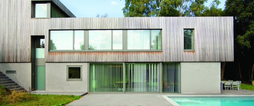 thermal windows and doors in modern home